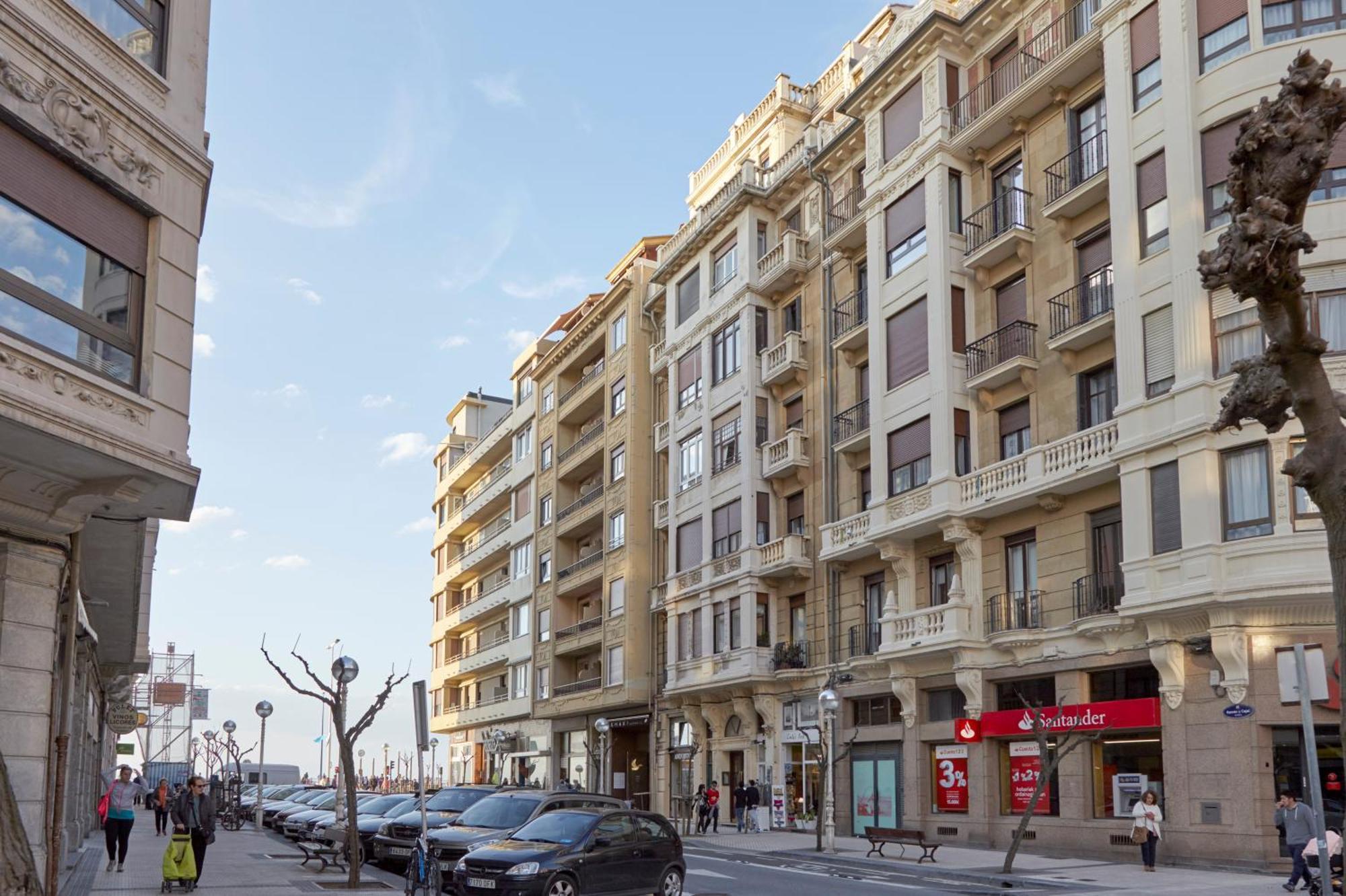 Jai Alai By Feelfreerentals San Sebastián